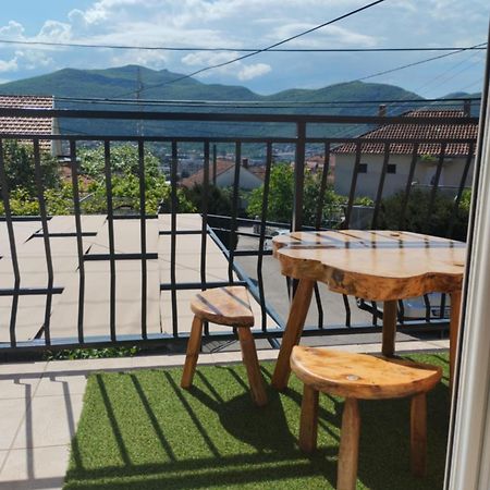 Apartman Maja トレビニエ エクステリア 写真