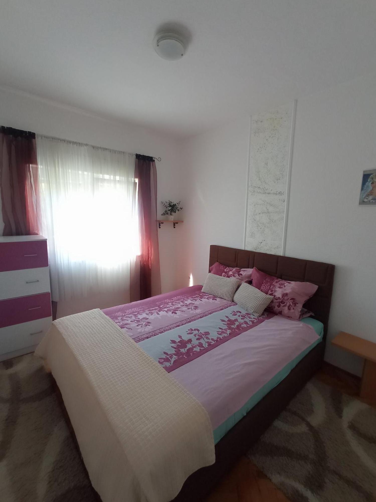 Apartman Maja トレビニエ エクステリア 写真