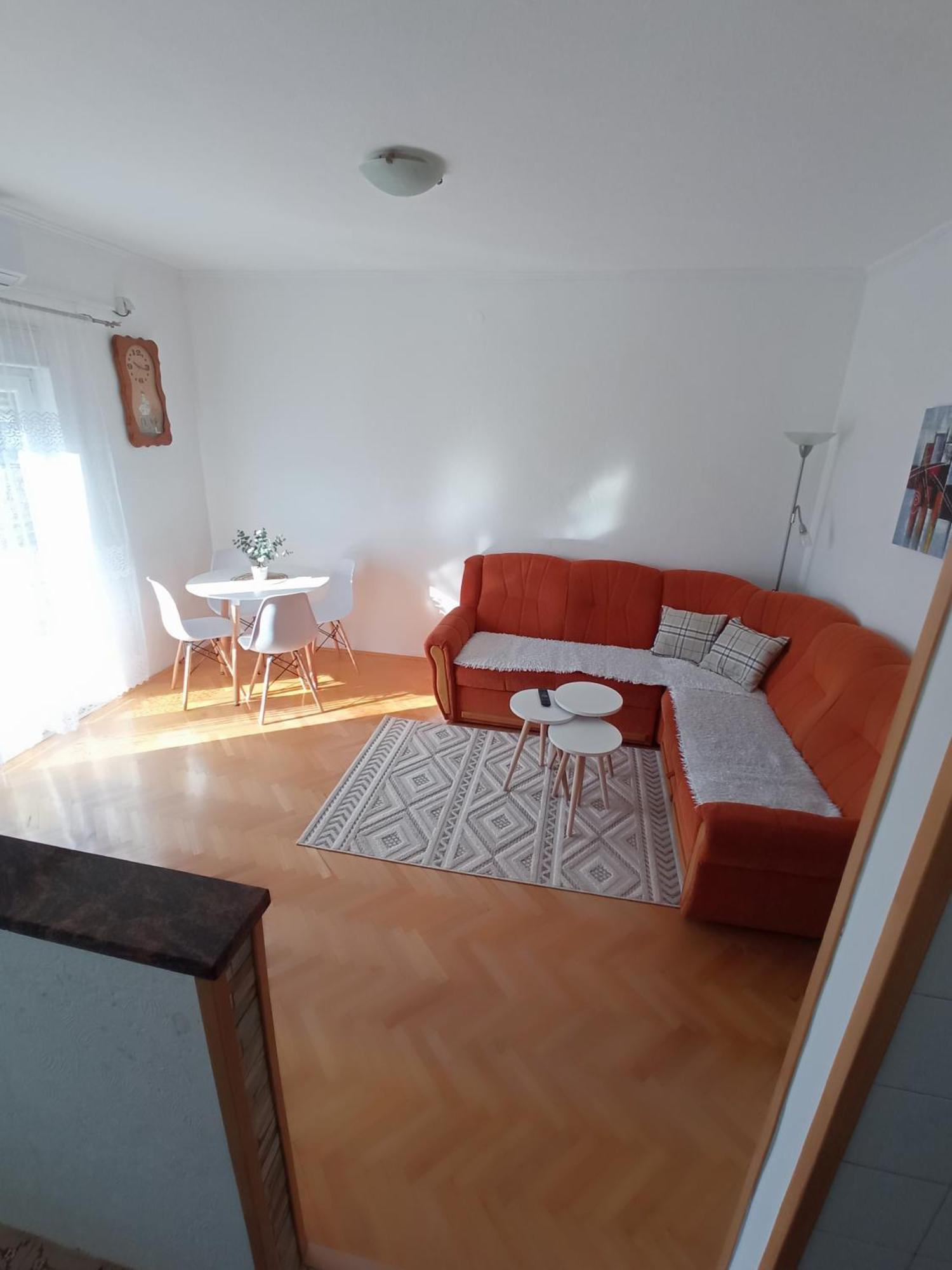 Apartman Maja トレビニエ エクステリア 写真