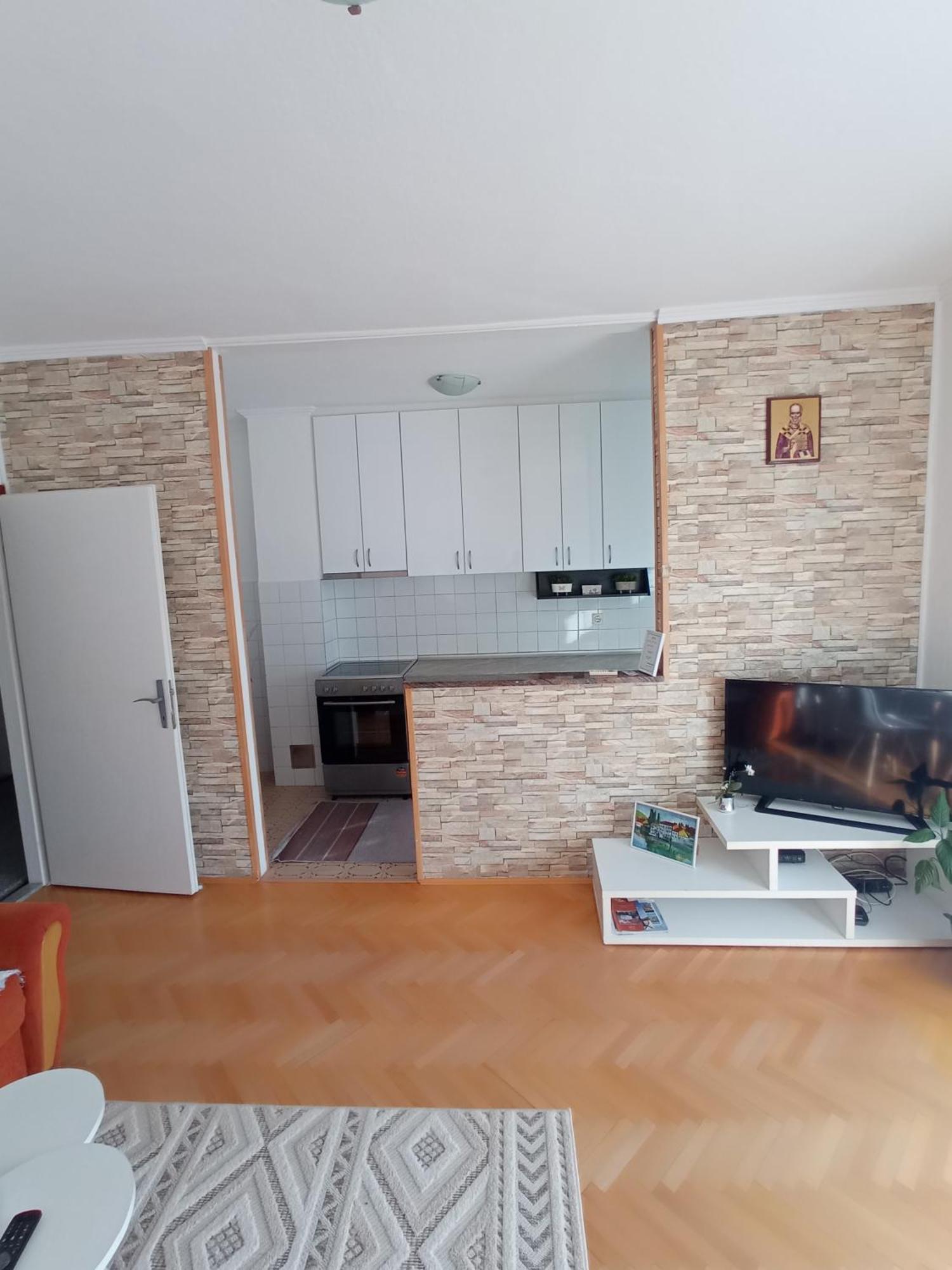 Apartman Maja トレビニエ エクステリア 写真