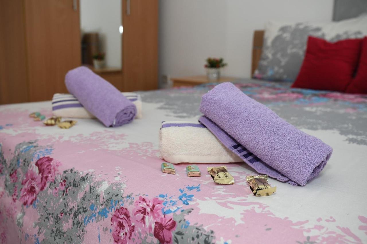 Apartman Maja トレビニエ エクステリア 写真